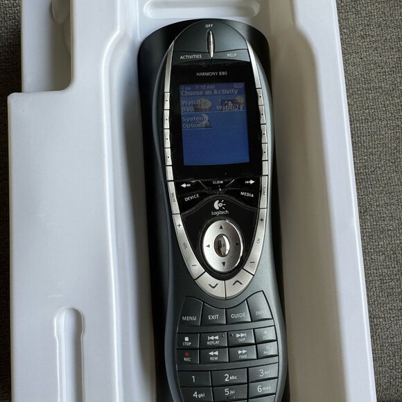 Logitech Harmony 880 Advanced Universal Remote Control Charging Dock New In Box - Picture 7 of 7